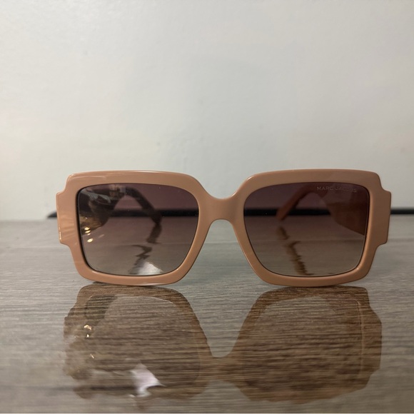 Marc Jacobs Tan Square Sunglasses main image 4